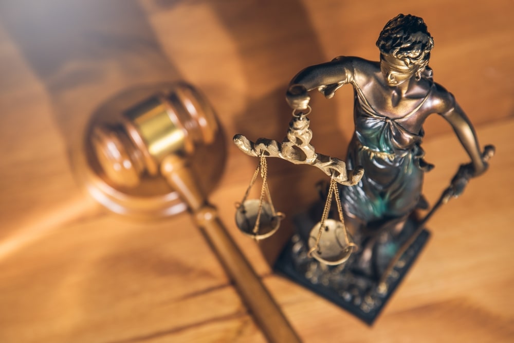 Comment choisir son avocat en droit pénal